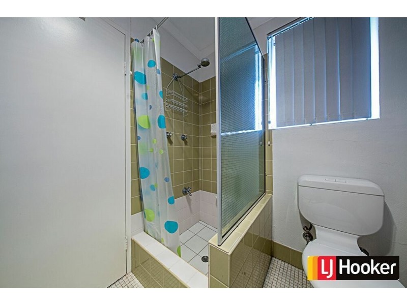 10/5 Adams Street, Queanbeyan NSW 2620