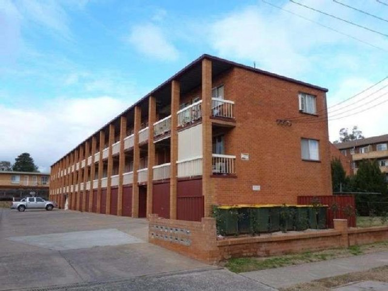 25/20 Trinculo Place, Queanbeyan NSW 2620