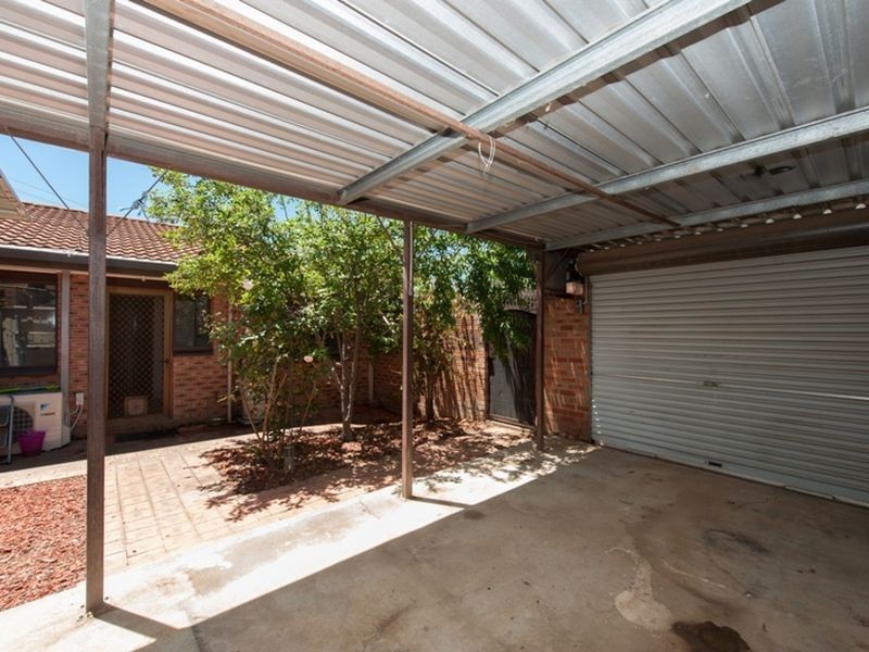 2/116 Henderson Road, Queanbeyan NSW 2620
