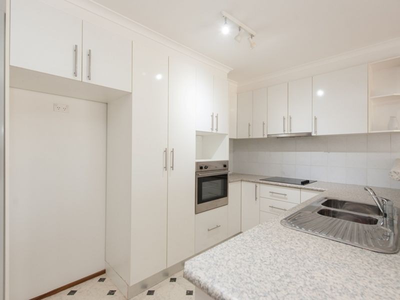 2/116 Henderson Road, Queanbeyan NSW 2620