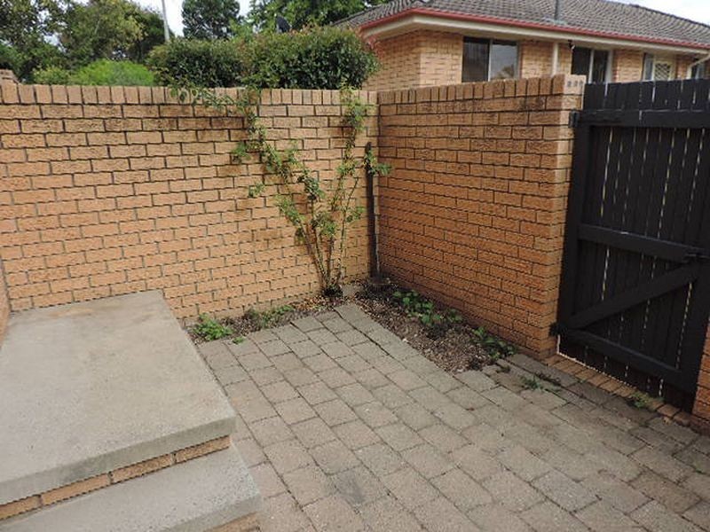 3/1-5 Lily Place, Queanbeyan NSW 2620