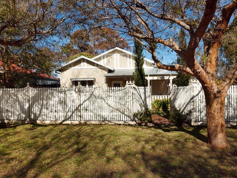 9 Alice Street, Queanbeyan NSW 2620