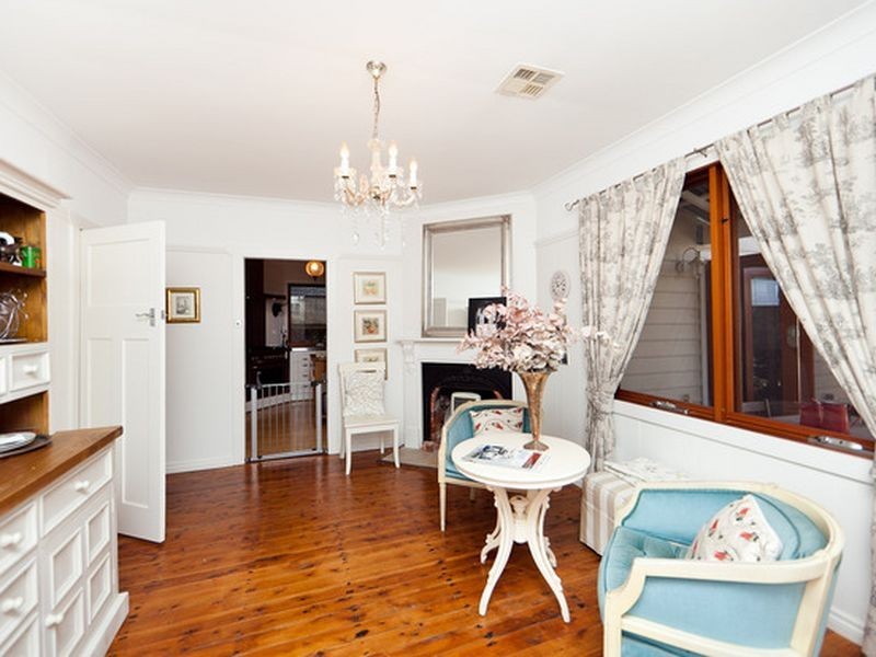 9 Alice Street, Queanbeyan NSW 2620