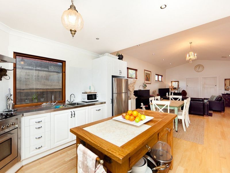 9 Alice Street, Queanbeyan NSW 2620