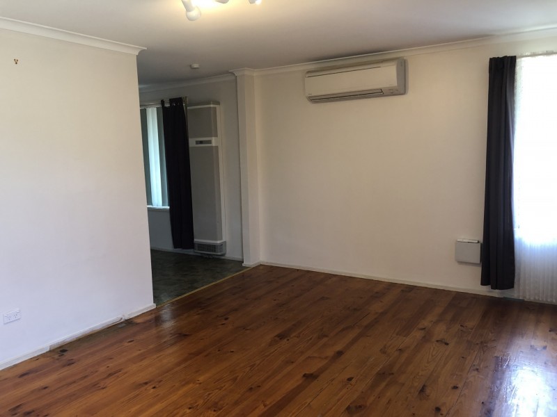 43 Gilmore Place, Queanbeyan NSW 2620