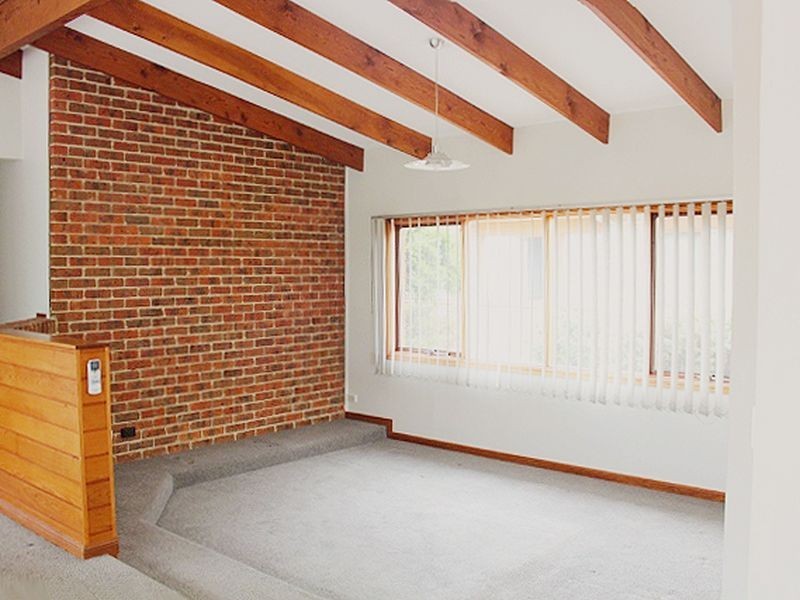 2/19 Bungendore Road, Queanbeyan NSW 2620