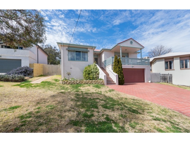 4 Hybon Avenue, Queanbeyan NSW 2620