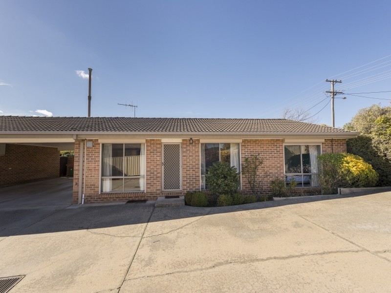 1/26 Mowatt Street, Queanbeyan NSW 2620