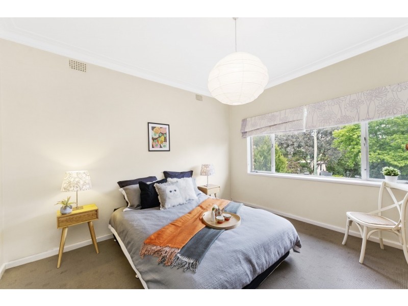 42 Thorpe Avenue, Queanbeyan NSW 2620