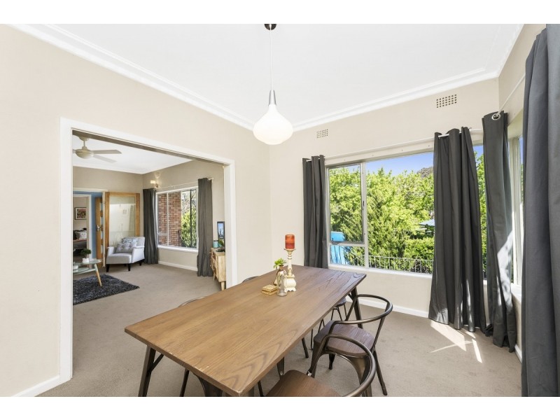 42 Thorpe Avenue, Queanbeyan NSW 2620