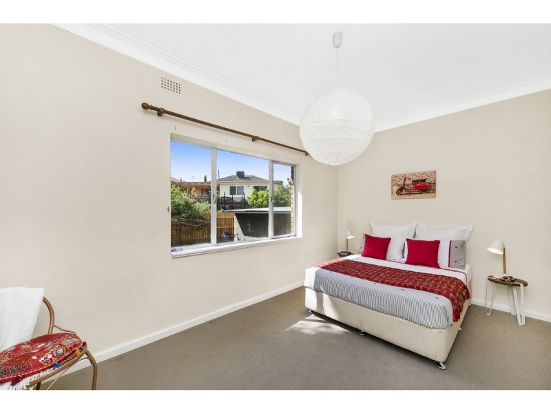 42 Thorpe Avenue, Queanbeyan NSW 2620