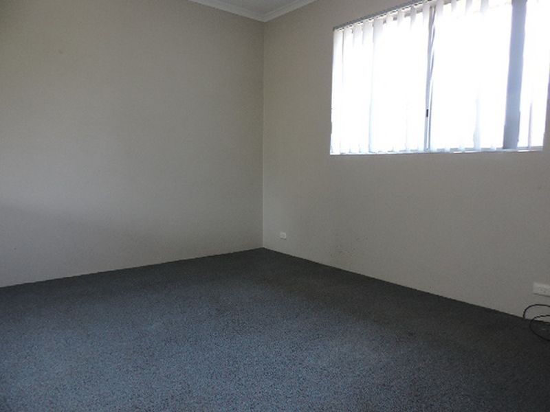 14/63 Molonglo Street, Queanbeyan NSW 2620