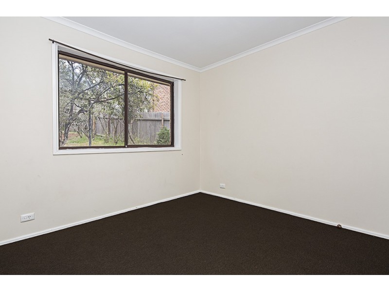 54 Sassafras Crescent, Queanbeyan NSW 2620