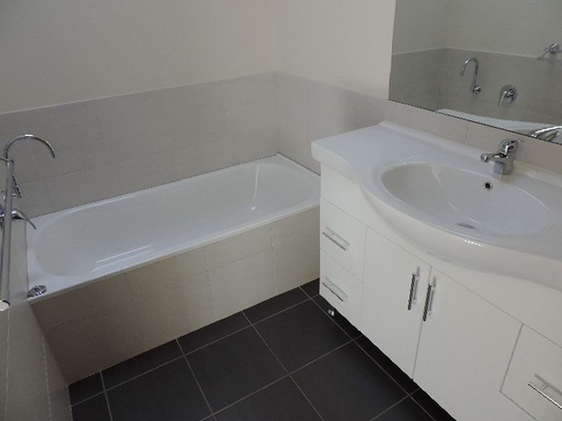 7/30-32 Buttle Street, Queanbeyan NSW 2620