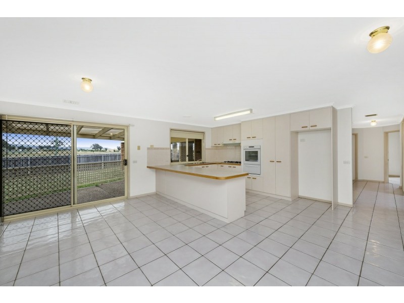 31 Franklin Court, Jerrabomberra NSW 2619