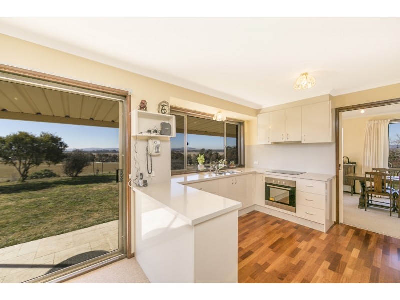94 Mathews Lane, Bungendore NSW 2621