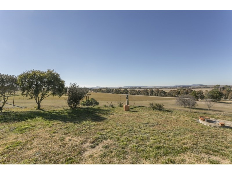 94 Mathews Lane, Bungendore NSW 2621