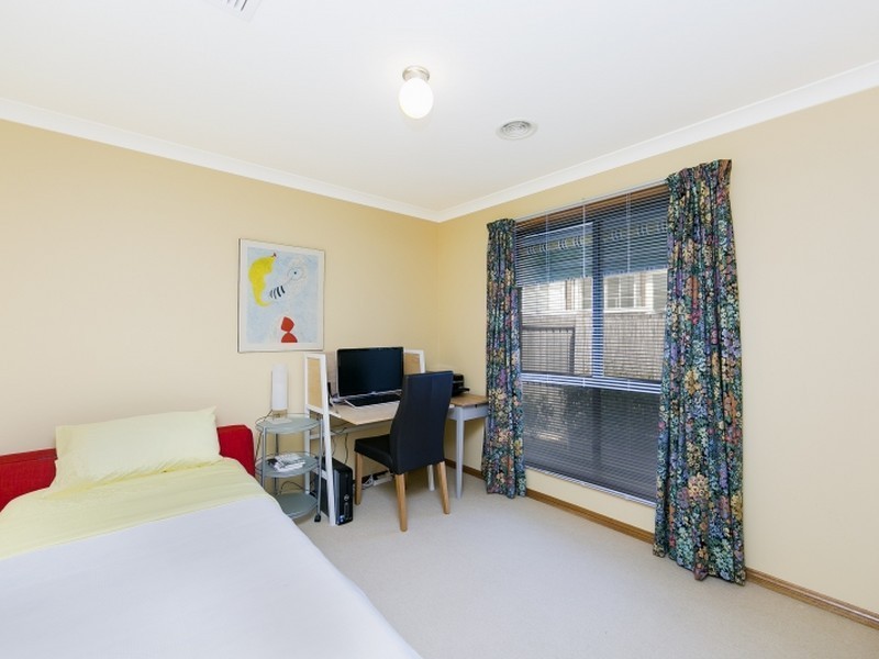 44 Stonehaven Circuit, Queanbeyan NSW 2620