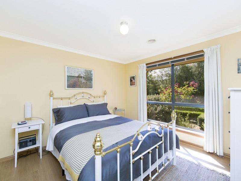 44 Stonehaven Circuit, Queanbeyan NSW 2620