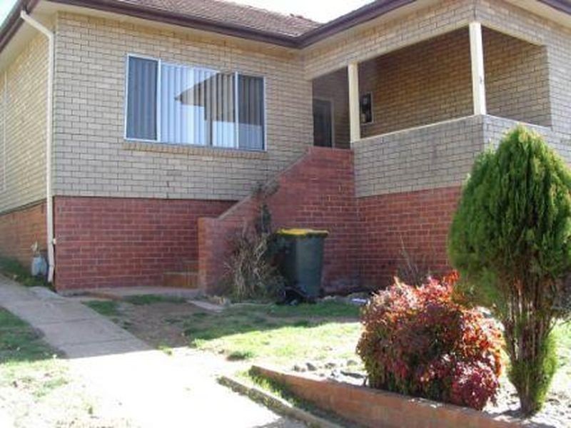 37 Stornaway Road, Queanbeyan NSW 2620