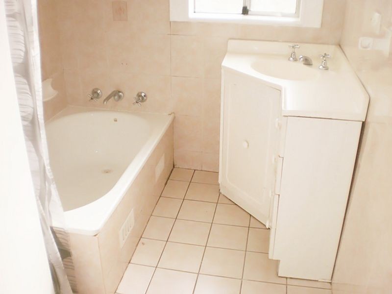 37 Stornaway Road, Queanbeyan NSW 2620