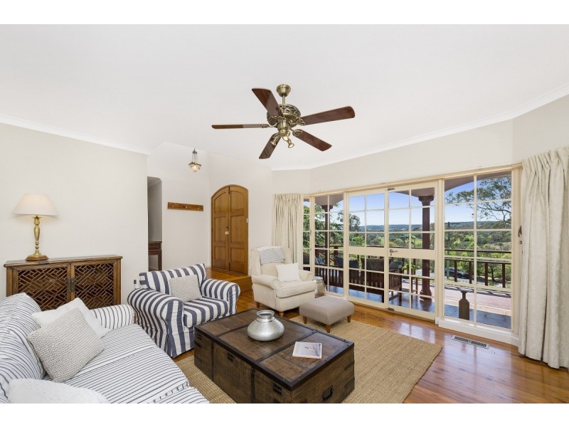 6 Johnson Place, Queanbeyan NSW 2620