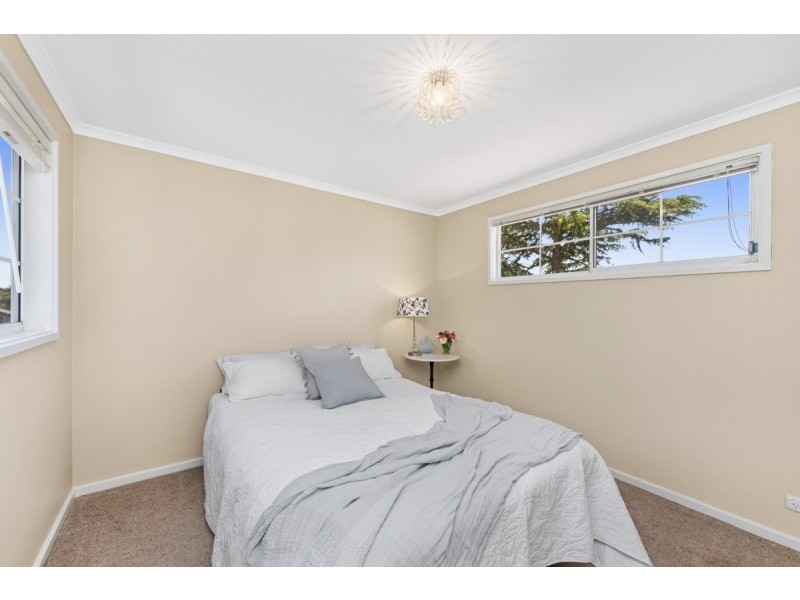 6 Johnson Place, Queanbeyan NSW 2620