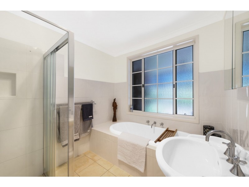 6 Johnson Place, Queanbeyan NSW 2620