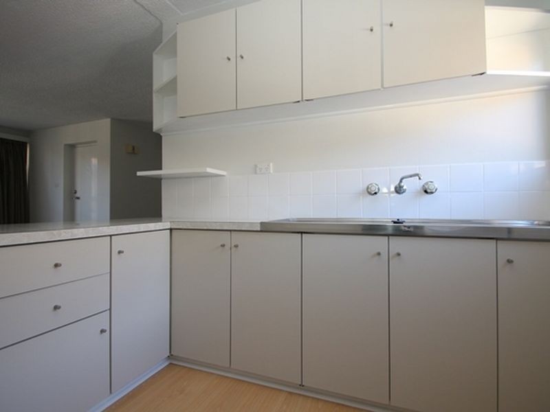 4/102 Henderson Road, Queanbeyan NSW 2620