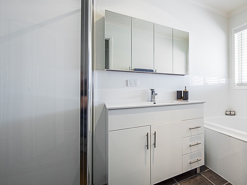 60 Gilmore Place, Queanbeyan NSW 2620
