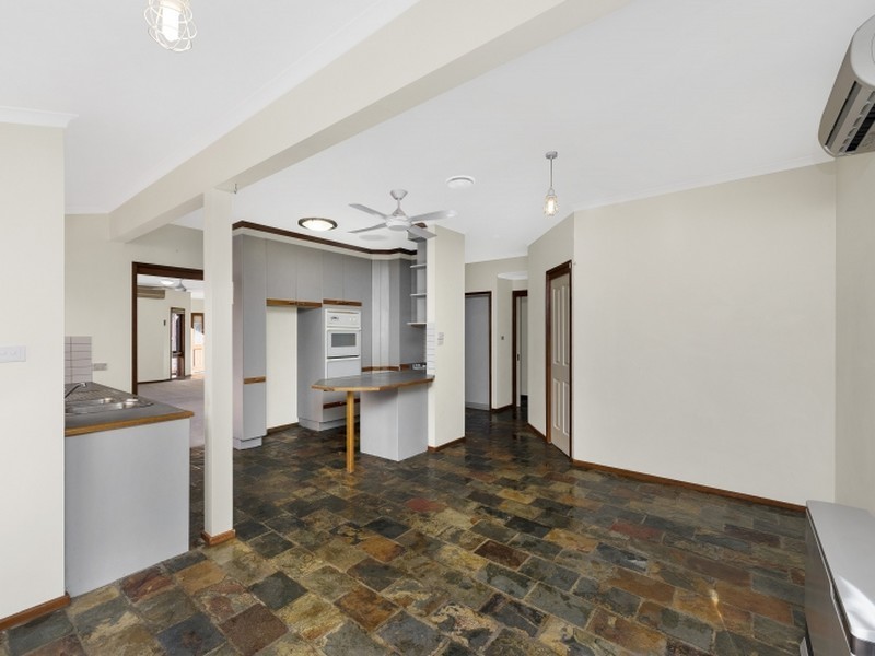 14 Russell Place, Queanbeyan NSW 2620