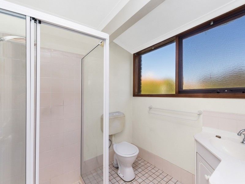 14 Russell Place, Queanbeyan NSW 2620