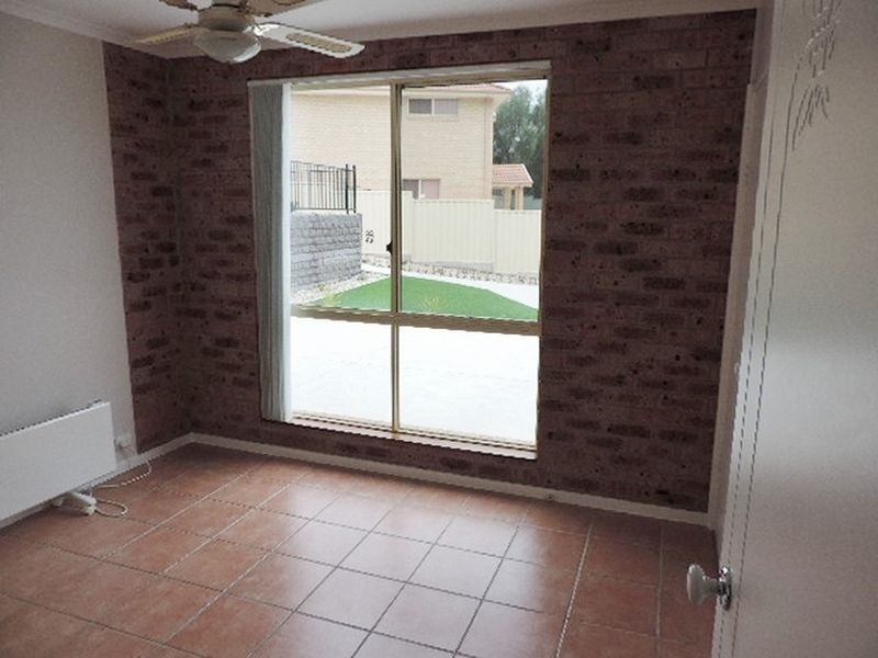 8 Marilyn Place, Queanbeyan NSW 2620