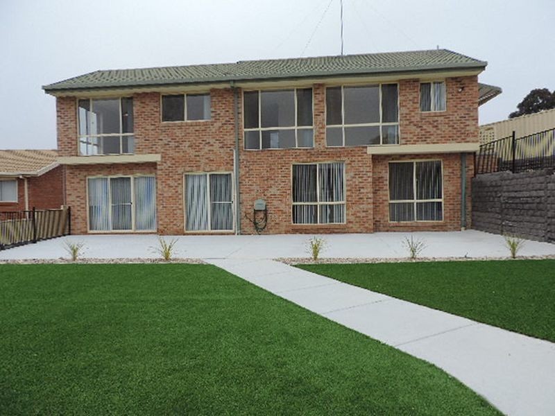 8 Marilyn Place, Queanbeyan NSW 2620