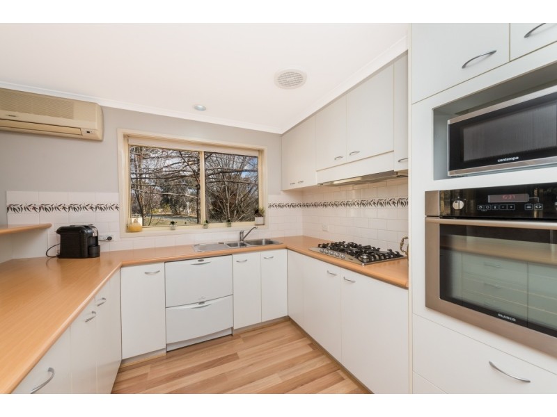 1 Cane Place, Jerrabomberra NSW 2619