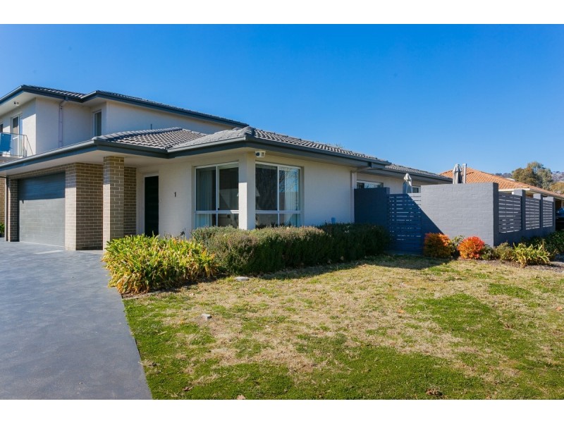 1/5 Brudenell Drive, Jerrabomberra NSW 2619