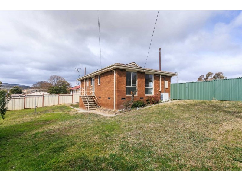 102 Cameron Road, Queanbeyan NSW 2620