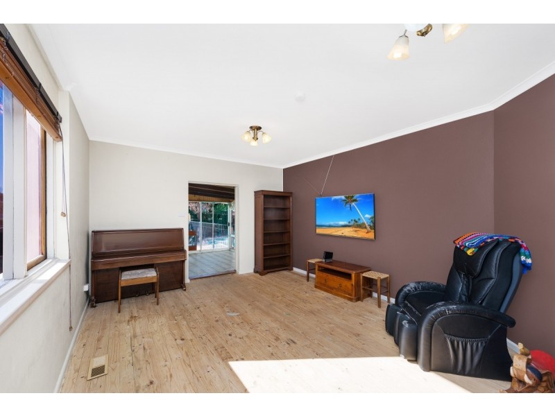 20 Frederick Street, Queanbeyan NSW 2620