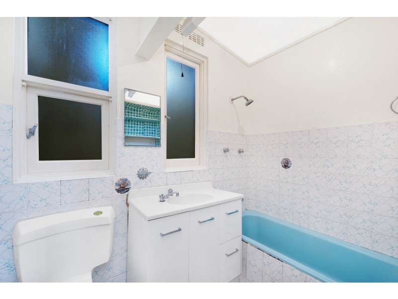 20 Frederick Street, Queanbeyan NSW 2620