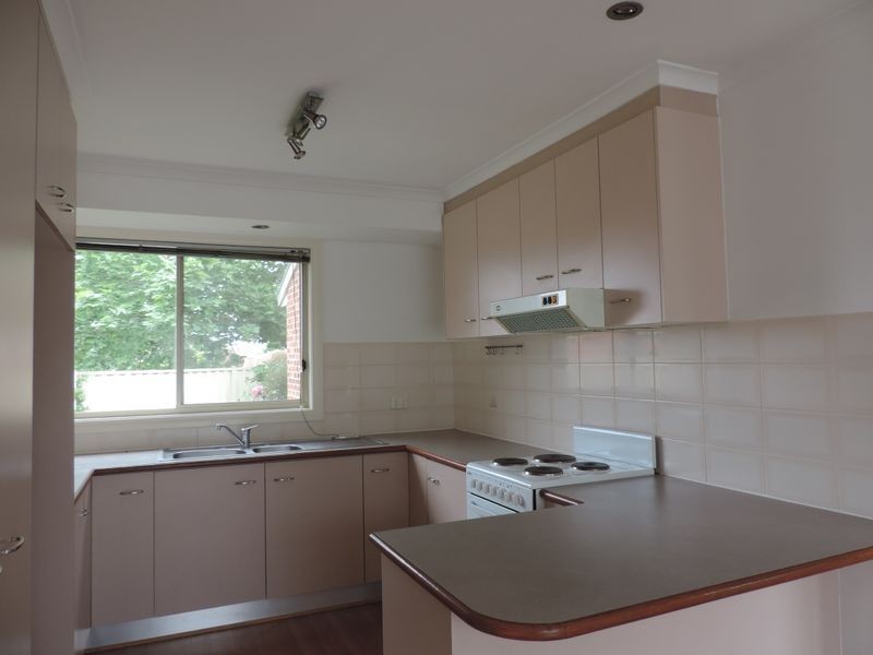 5/60 Jacaranda Drive, Jerrabomberra NSW 2619