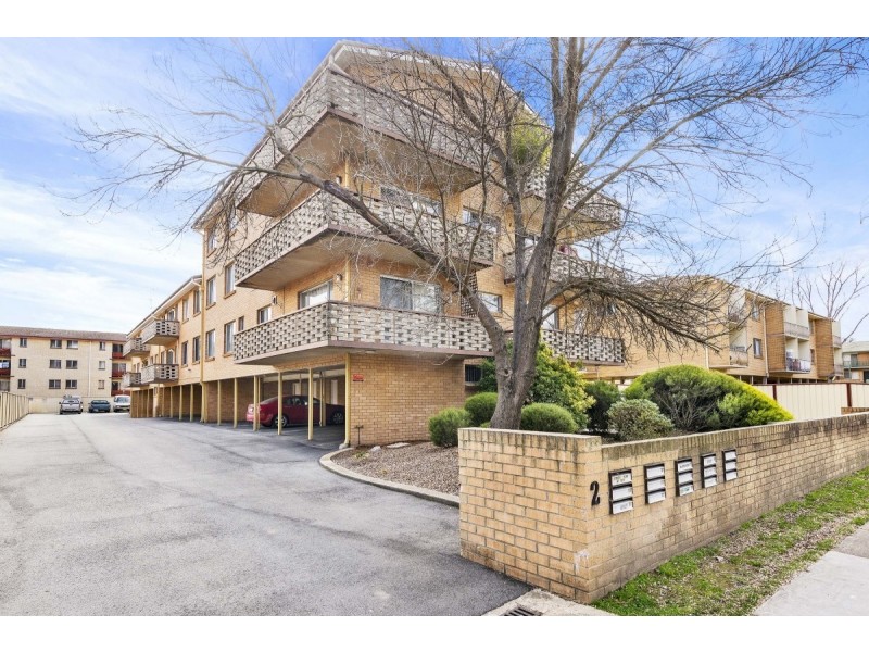 4/2 Booth Street, Queanbeyan NSW 2620