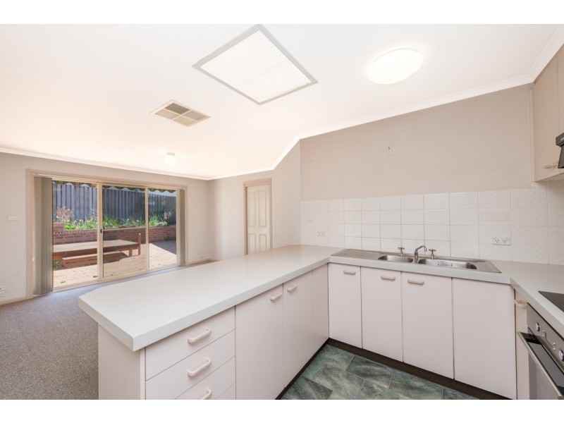 1/27 O’Hanlon Road, Queanbeyan NSW 2620