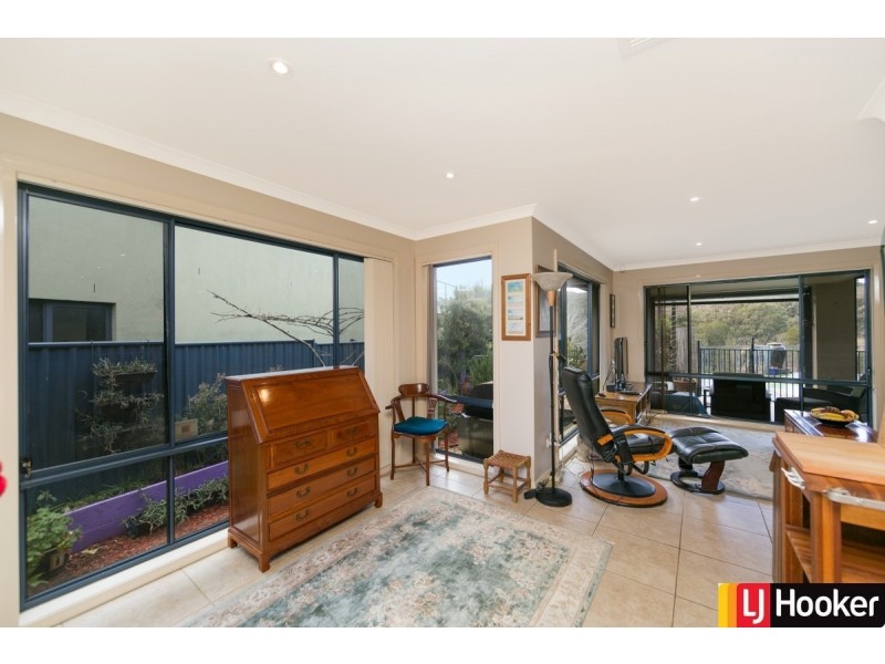 155 Barracks Flat Drive, Queanbeyan NSW 2620