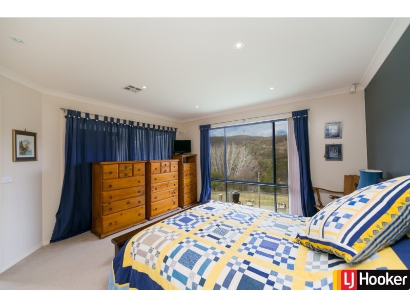 155 Barracks Flat Drive, Queanbeyan NSW 2620