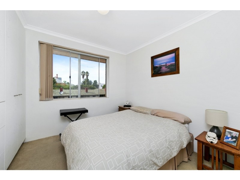 6/81 Collett Street, Queanbeyan NSW 2620