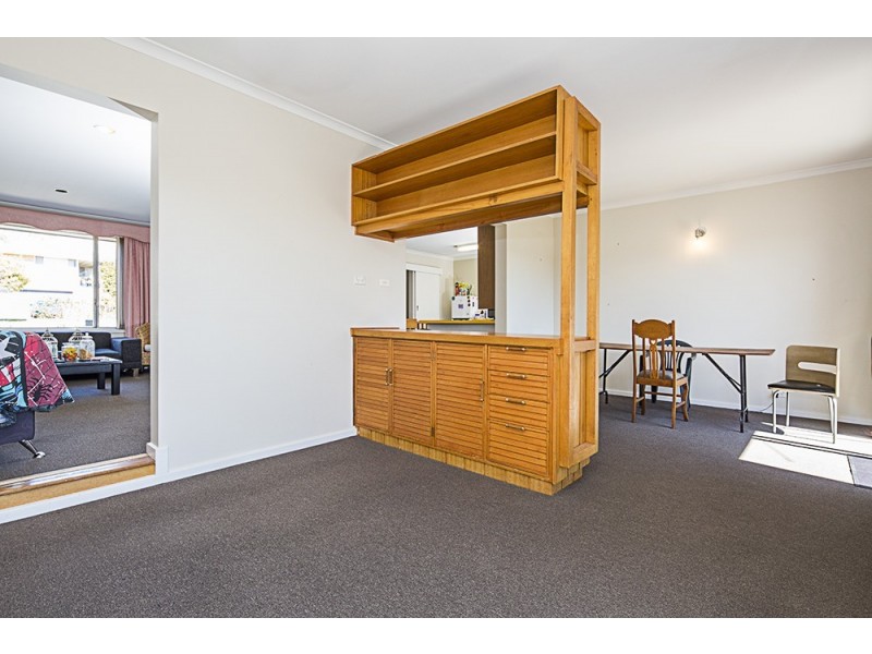 28 Bendora Avenue, Queanbeyan NSW 2620