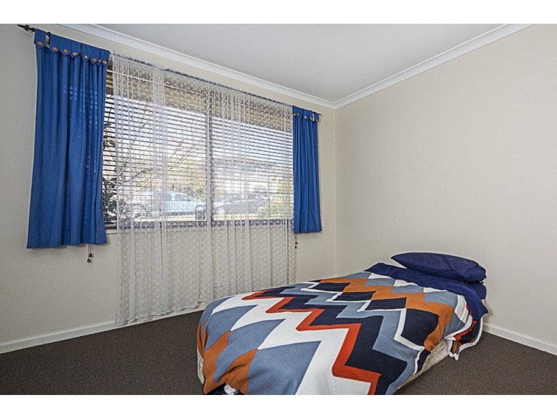 28 Bendora Avenue, Queanbeyan NSW 2620