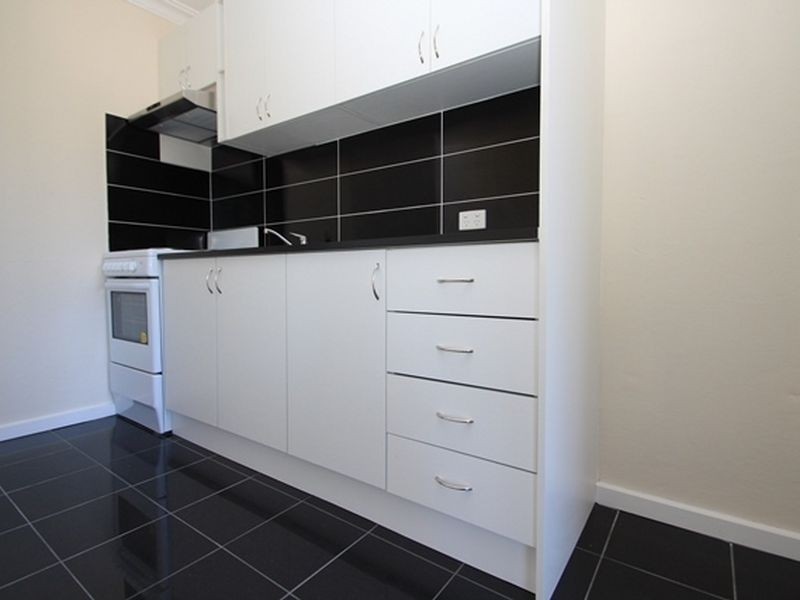 1/124 Henderson Road, Queanbeyan NSW 2620