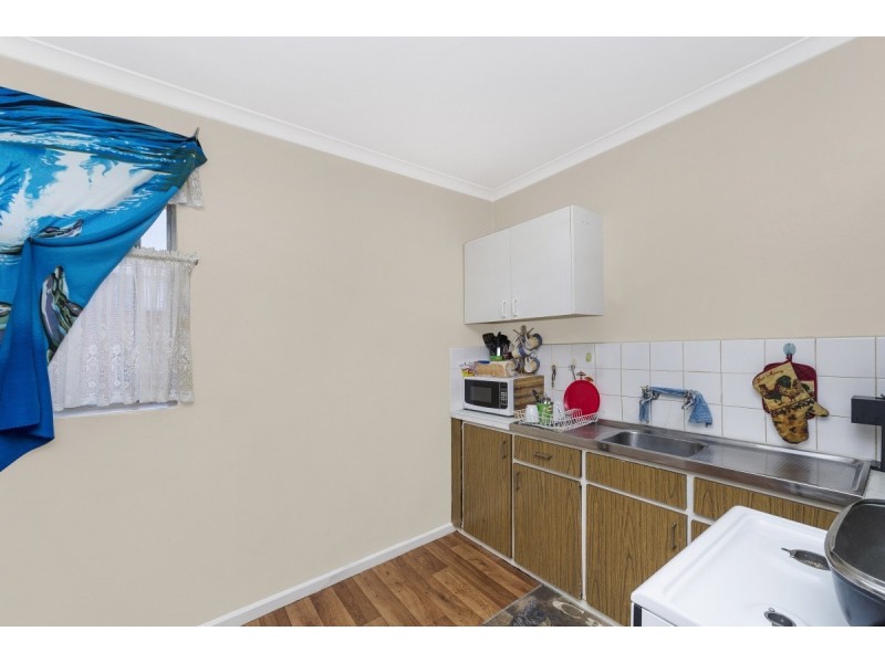 18/25 Macquoid Street, Queanbeyan NSW 2620