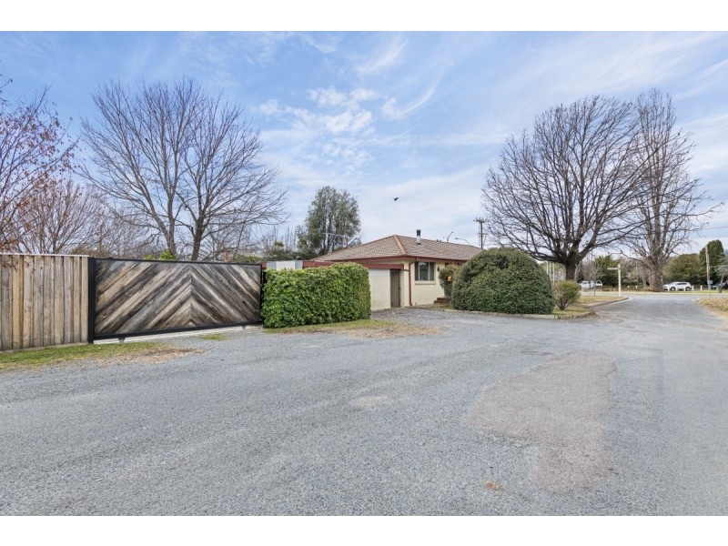 53 Campbell Street, Queanbeyan NSW 2620